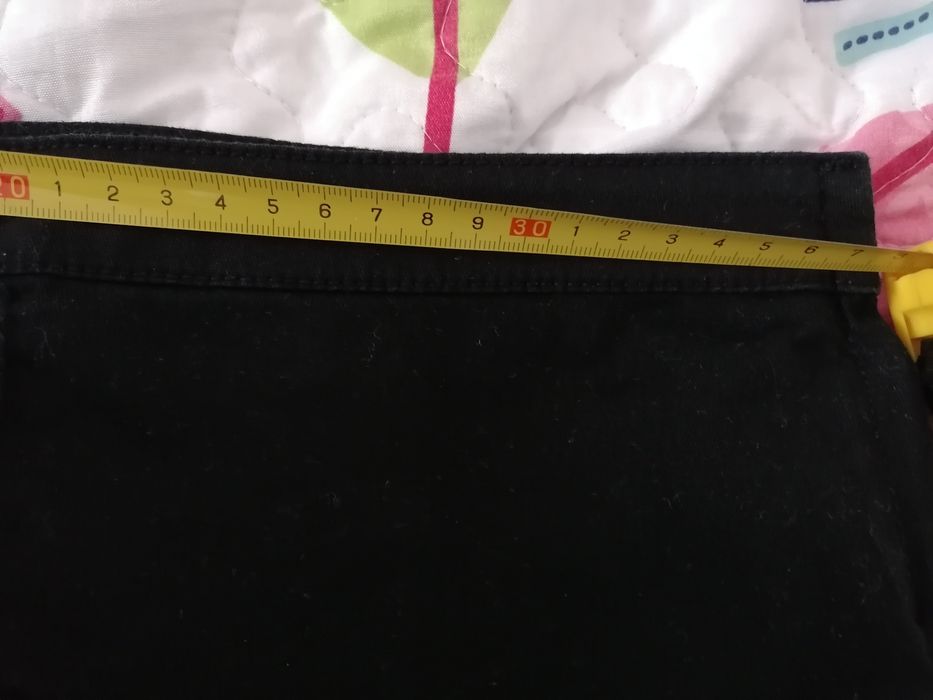 2* pantaloni marimea M