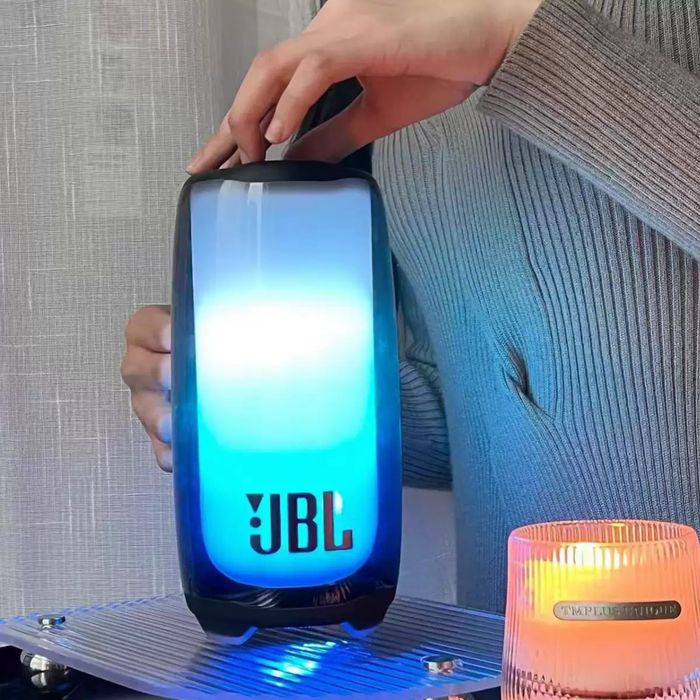 Продам колонки jbl