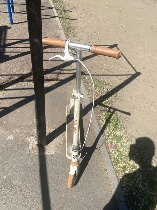 Продам Самокат Срочно