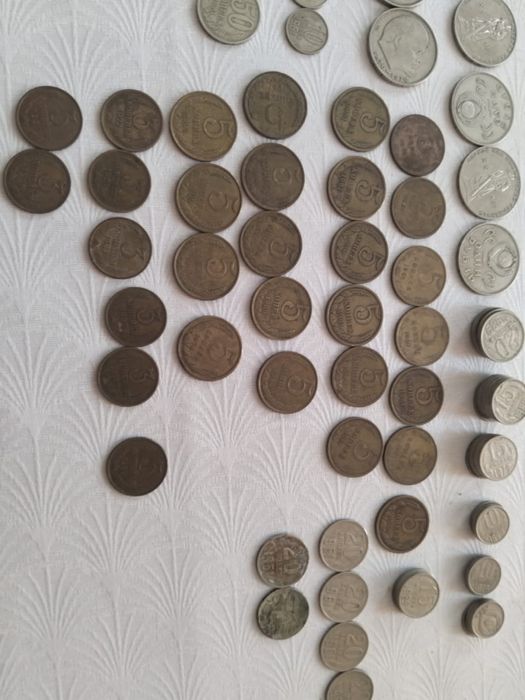 Продам старинные монеты!