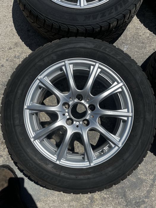 Оригинални джанти за Mercedes 16" с нови зимни гуми