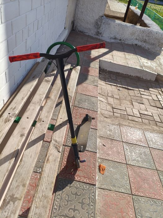Продаю Трюковой Самокат