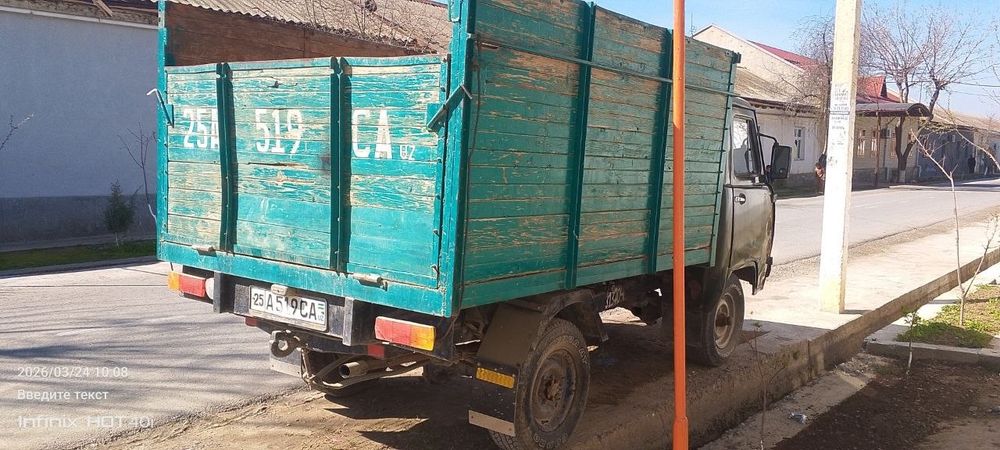 УАЗ бортовой сотилади