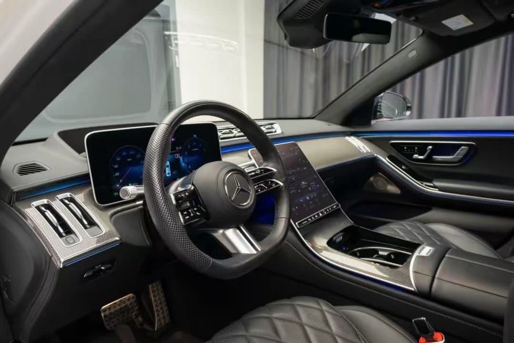 2023 Mercedes-Benz S 580 Long 4M V8 503 CP First Class TV
