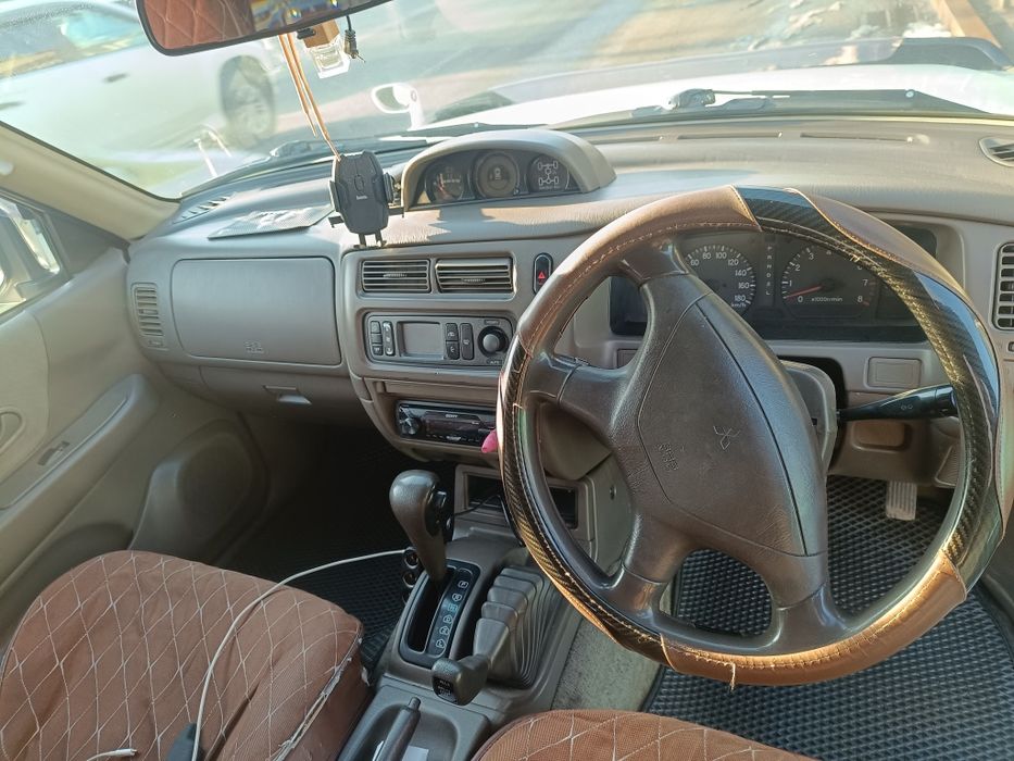 Mitsubishi Challenger