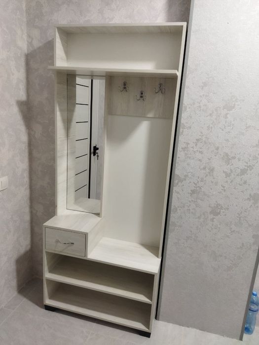 Мебель. для.прихожей..650.000.сум