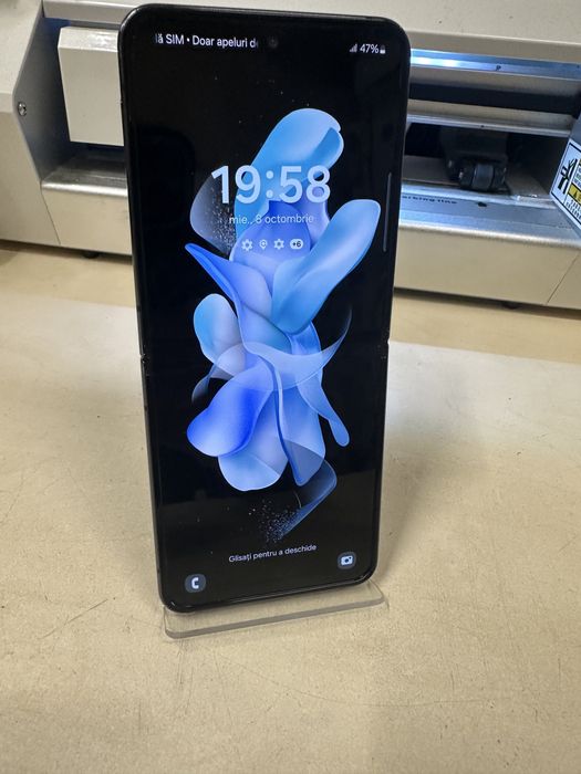 Samsung flip 4 / 128 gb / Garantie