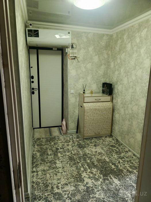 Продаётся срочно 3 комнатная