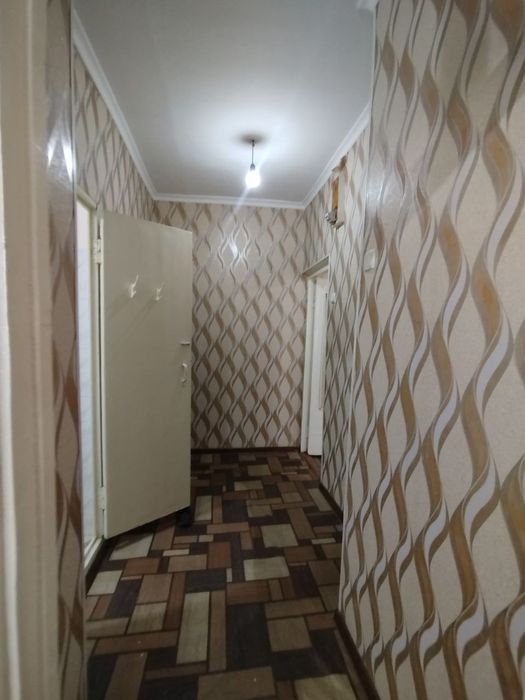 Ijaraga kvartira beriladi sagdiyana machit olda 1 xona 4 etaj  l