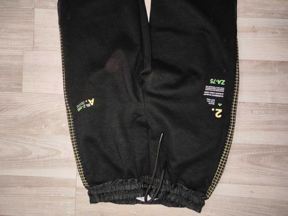 Нови долнища *Zara"