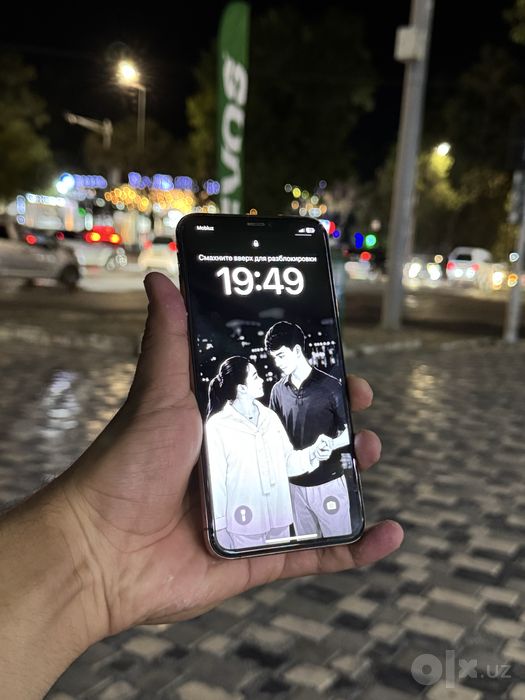 Apple iPhone Xs Max