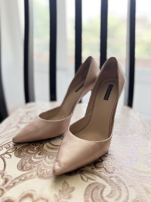 Продам обувь 39 размер