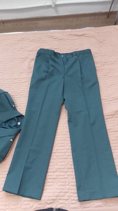 Парадная форма новая ни разу не одевал размер обуви 39