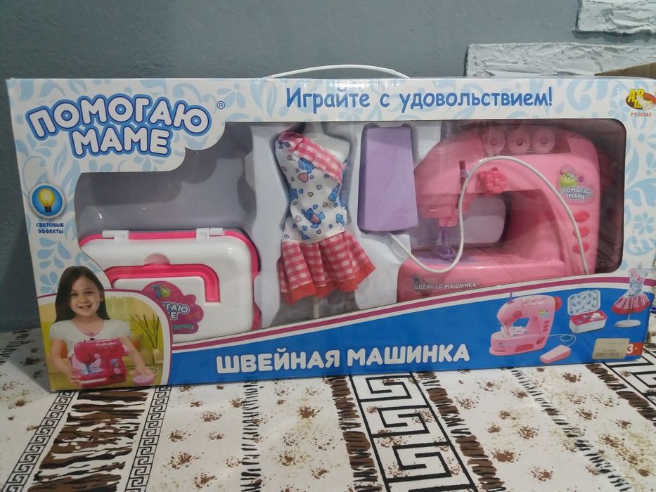 Деткая швейная машинка