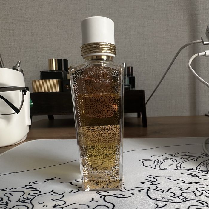Cartier Oud & Menthe (Les Heures Voyageuses)