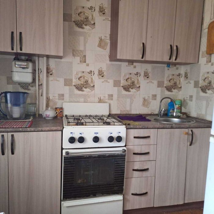 Продам 1 ком квартиру в 19 мкр