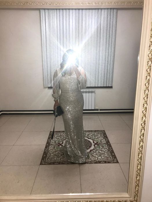 Вечерние платья