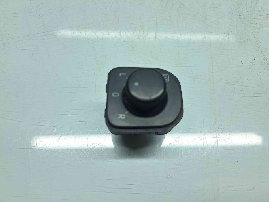 Buton reglaj oglinzi Volkswagen Passat B7 (365) Variant [Fabr 2010-20