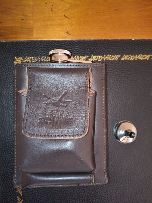 Фляга Экспедиция  в кожаном чехле