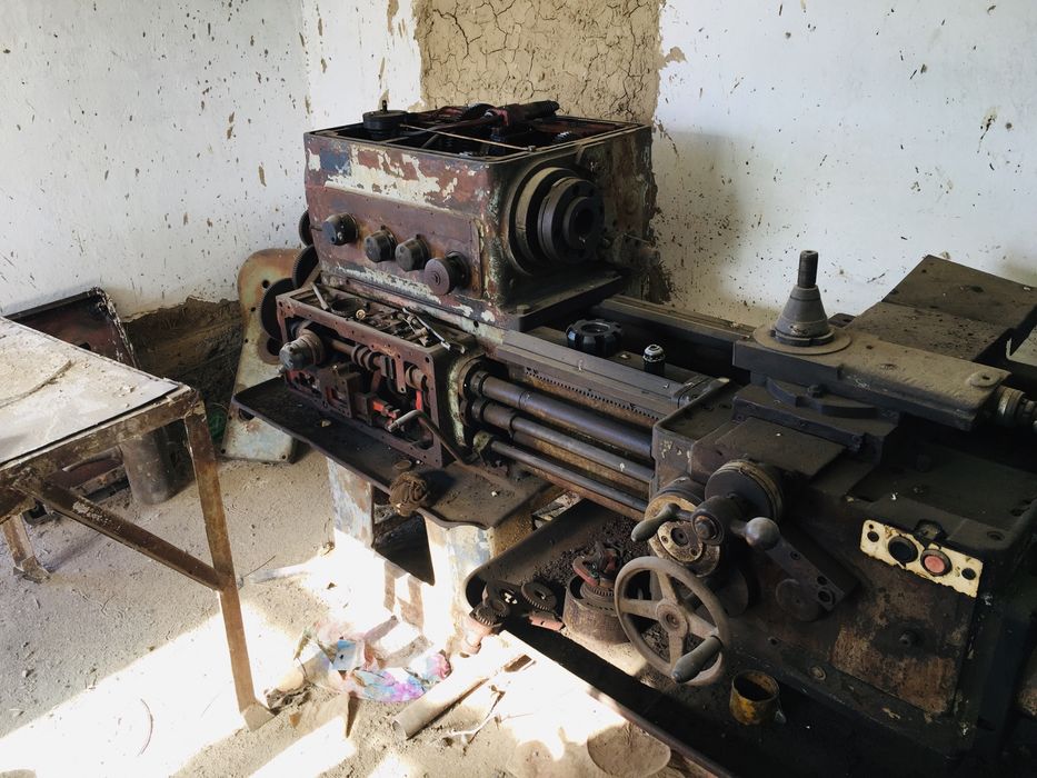 Токарьный станок