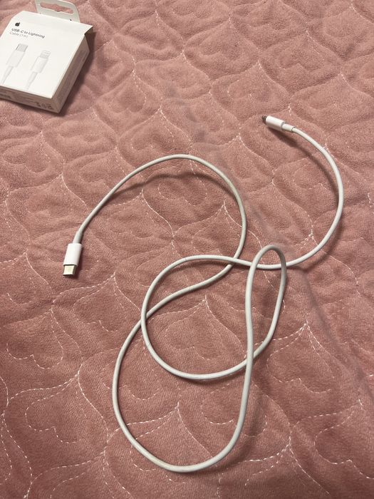 Айфон оригинал зарядчик