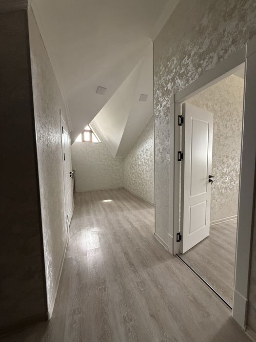 Срочно продаётся 2-сотих 5-комн участка в Сергели Ханабад