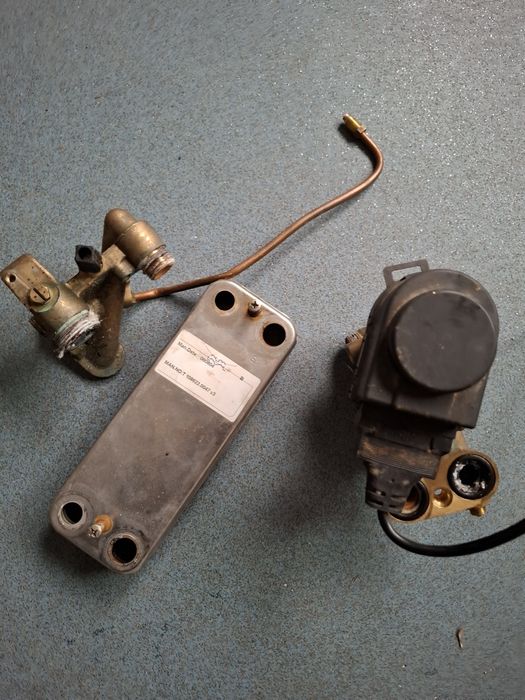 Piese de schimb ce se vede