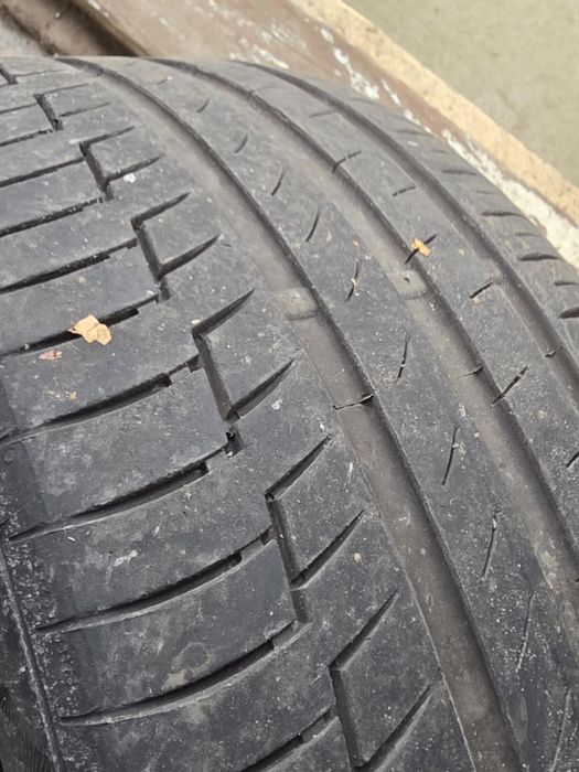 Vand Jante Mercedes R 17 cu cauciucuri/anvelope de vara!!