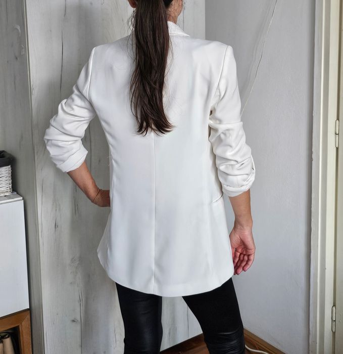 Sacou blazer alb Bershka S M lung elegant office casual căptușit
