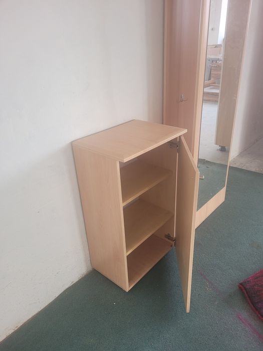 Mobilier hol nou