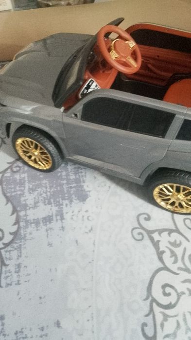 Машинка  детский
