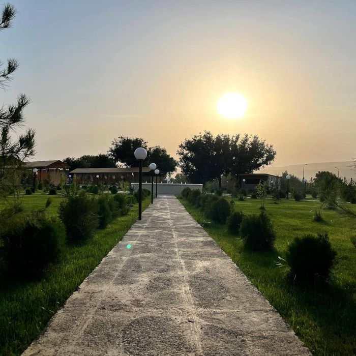 Зона Отдыха Чарвак Бочка (1,21 гектар) 1-ЛИНИЯ вдоль трассы