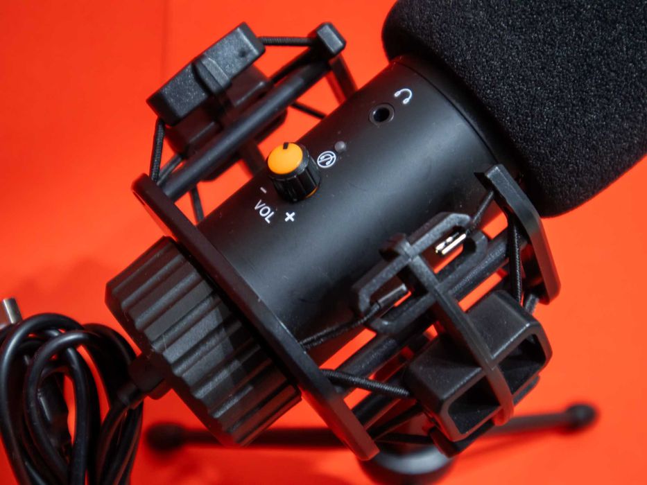 NOS G500 Gaming Microphone кондензерен микрофон за стрийминг USB