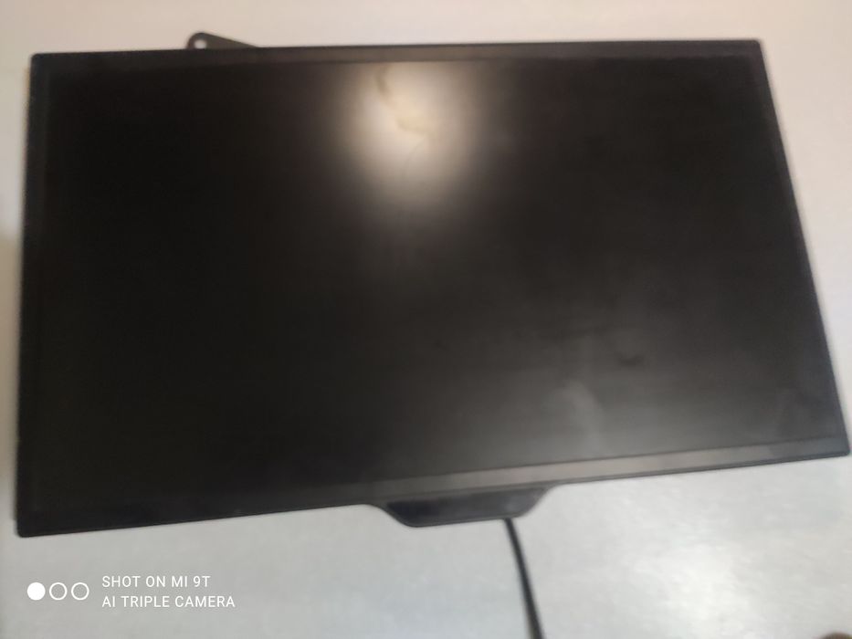 Продам маленький телевизор