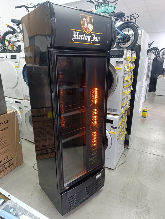 Хладилна витрина  Exquisit ELDC300 3XLB