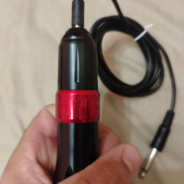 Машинка за статуси HYBRID