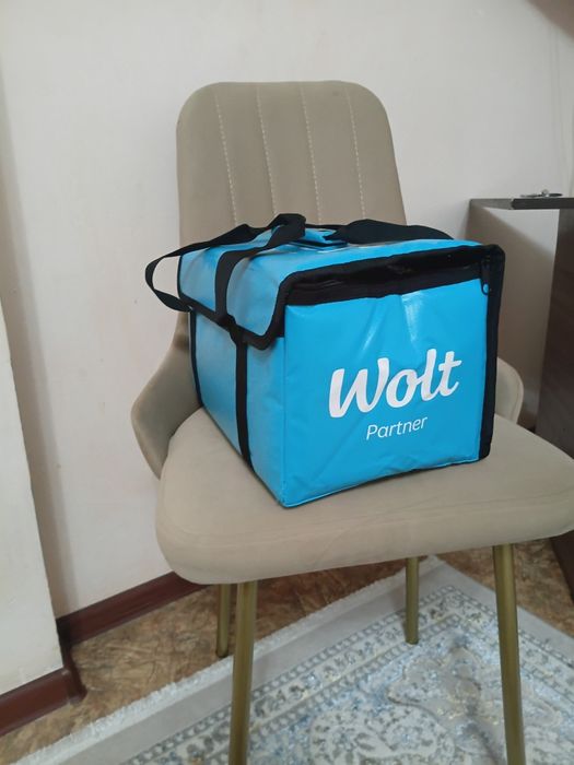 Термосумка Wolt для автокурьера