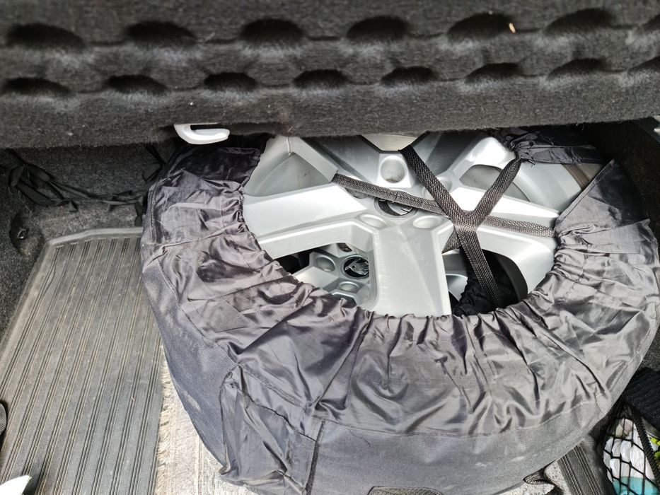 JANTE SKODA pe 17 - Aluminiu - Originale OEM