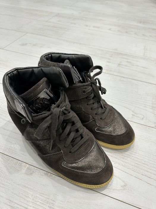 Кроссовки Michael Kors