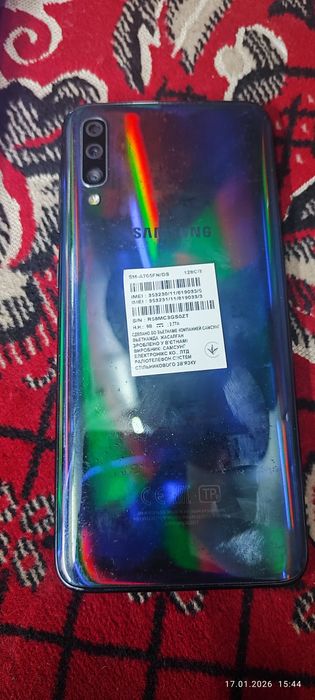 Продам Самсунг А 71  6/128гб