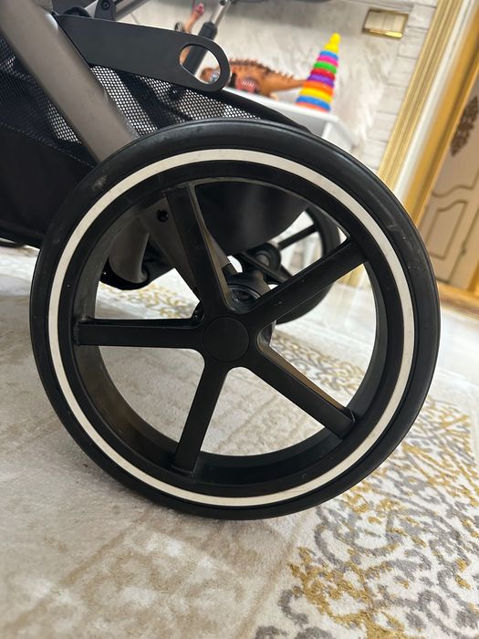 Количка Cybex Balios S Lux 2023 Sky blue с зимен чувал на cybex и чант