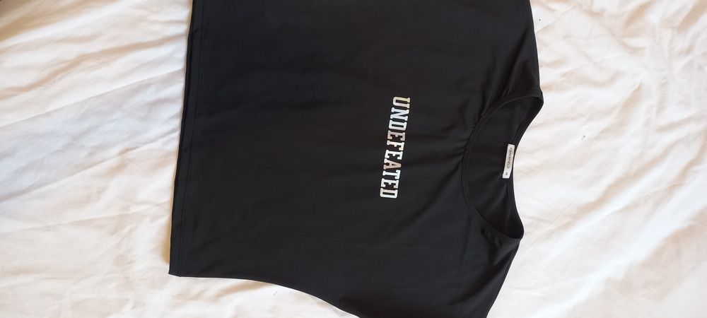 Tricou nou mărime M