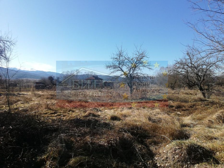 УПИ - 1100 м2 в с. Рельово