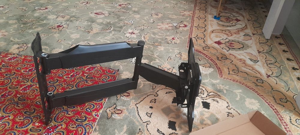 Продаю кронштейны для телевизора