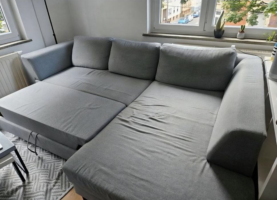 Colțar in forma de L