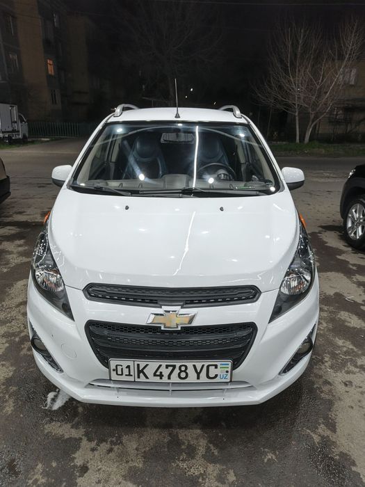 Сотилади спарк 2010