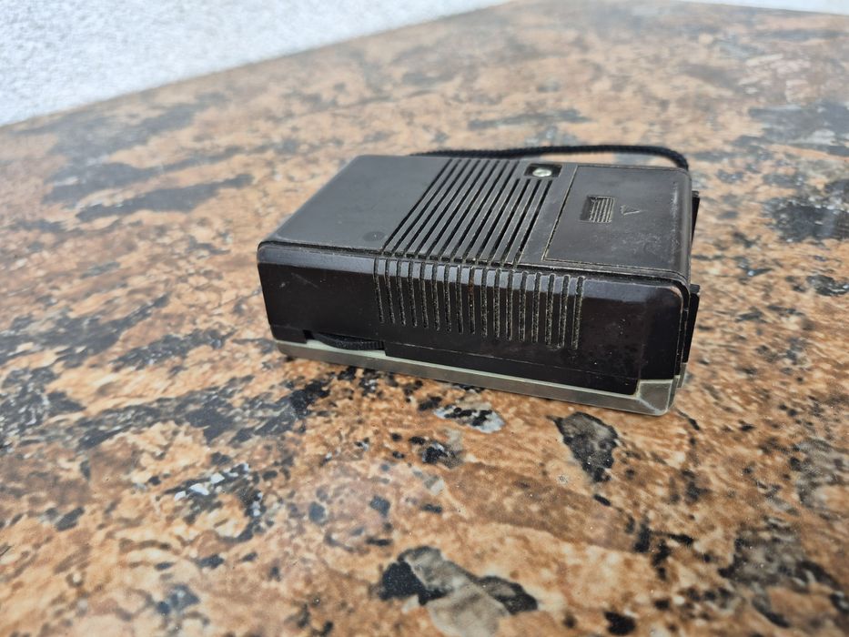 Vand Radio portabil Philips de buzunar model 098, functional 

- livre