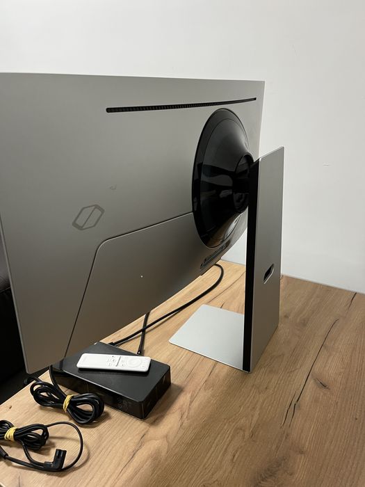 Монитор Samsung odyssey