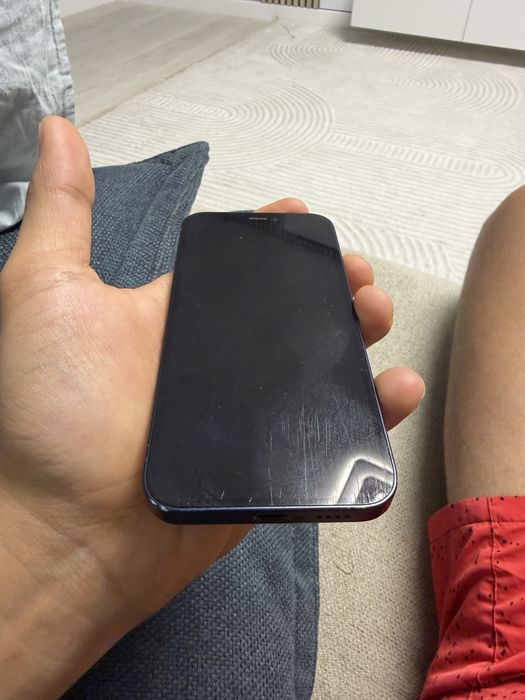 Iphone 12 mini продам