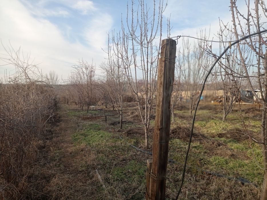 Продаётся земельным участком за 1.сотку 1900.у.е